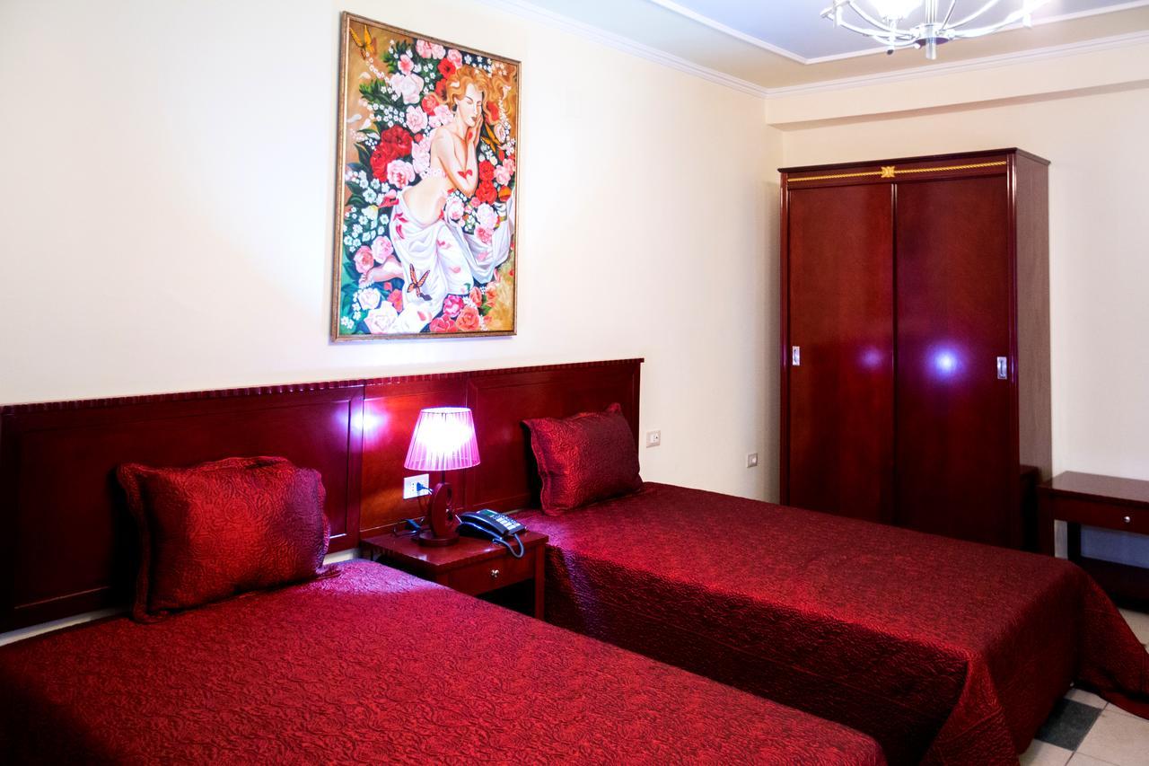 Orchidea Hotel Tirana Exteriör bild