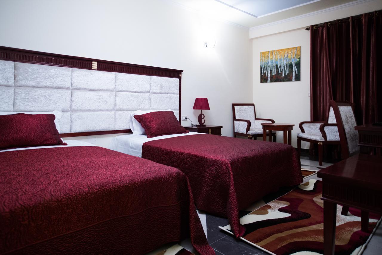 Orchidea Hotel Tirana Exteriör bild