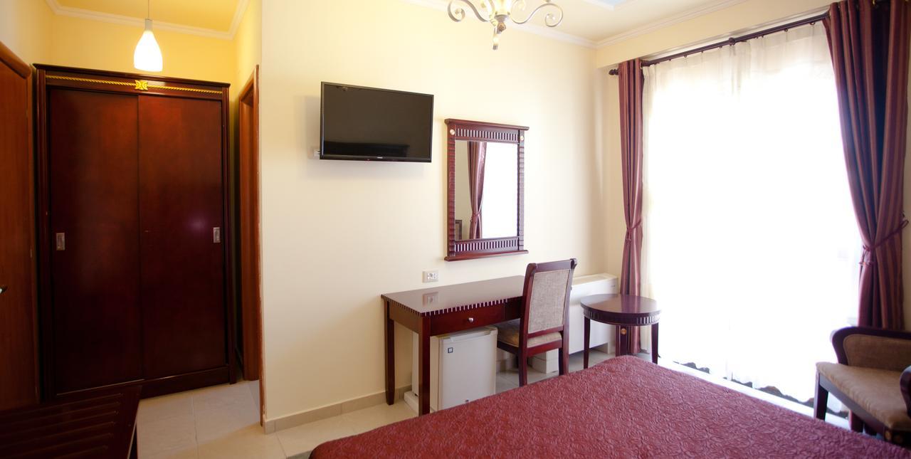 Orchidea Hotel Tirana Exteriör bild